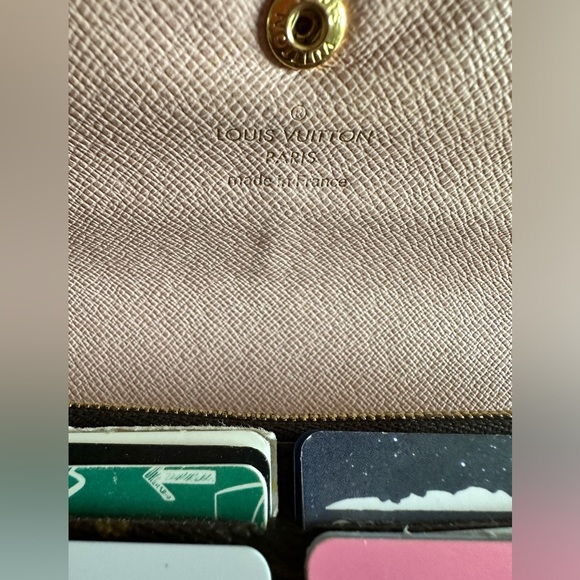 $575 LV Emillie Long Wallet Pink Snap Only Owner 💎Authentic - Picture 7 of 16
